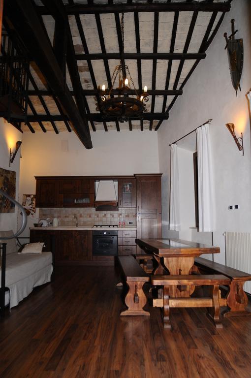 La Dimora Del Ghibellino Villa Tivoli Phòng bức ảnh